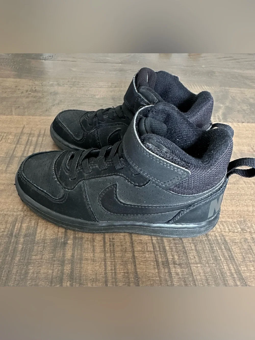 Toddler Nike High Top Running Shoes - Picture 2 of 3
